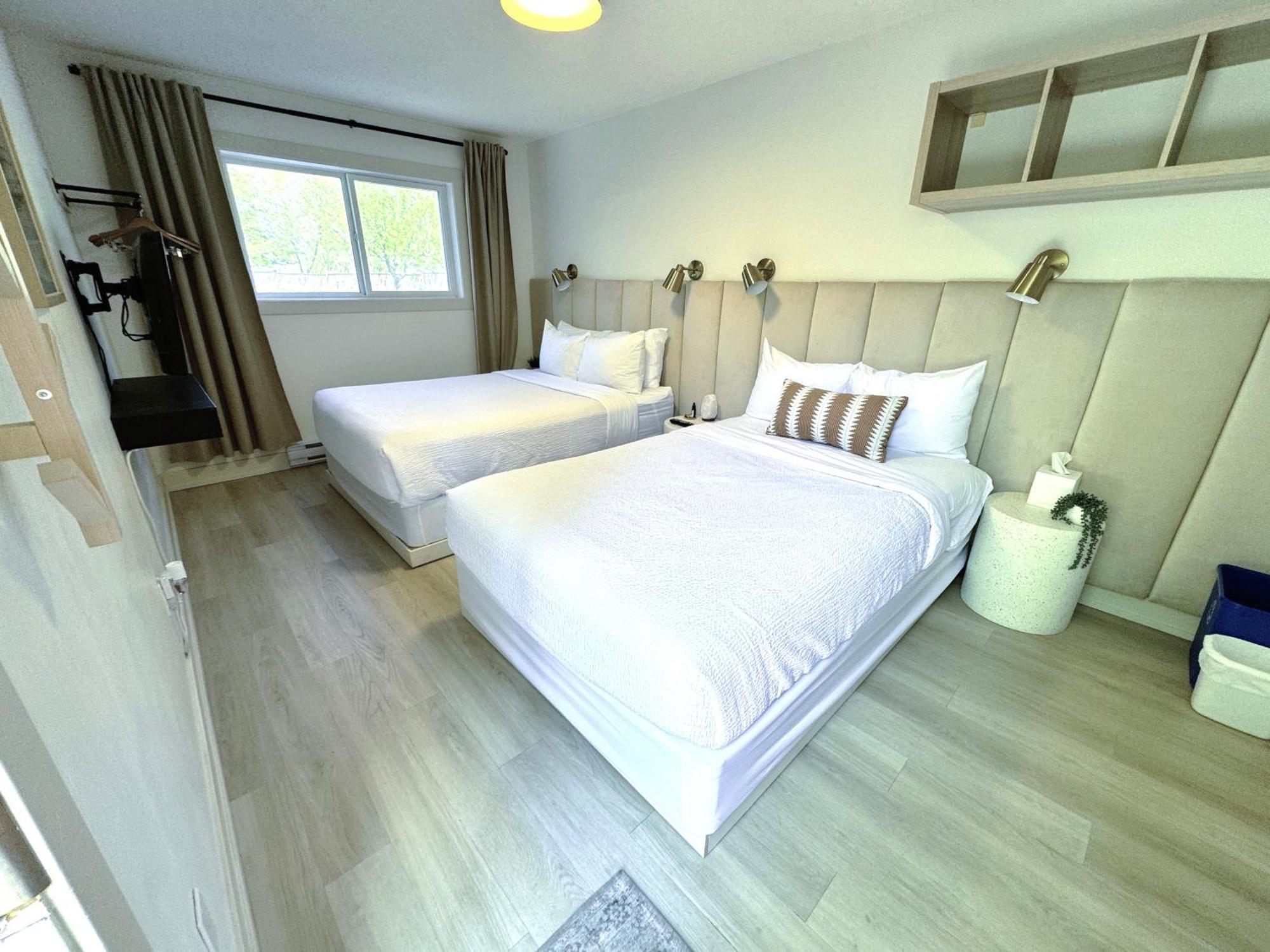 Lakeside & Nordic Motel 3*